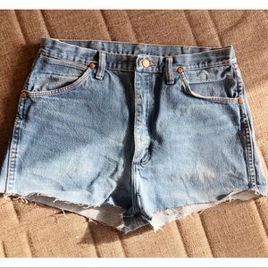 80s Wrangler High-Waisted Denim Shorts